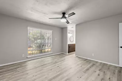 1700 Laurel Lake Drive, Waco, TX 76710 - Photo 8