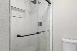 1700 Laurel Lake Dr, Waco, TX 76710 - Photo 12