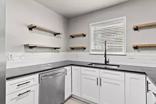 1700 Laurel Lake Dr, Waco, TX 76710 - Photo 18