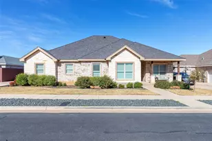 3418 Double Eagle Ln, Abilene, TX 79606 - Photo 2