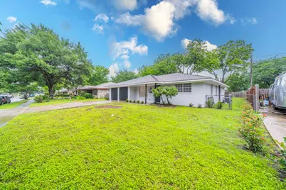 1725 Camara Court, Grand Prairie, TX 75051 - Photo 20