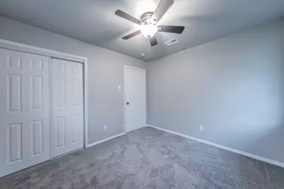 1725 Camara Court, Grand Prairie, TX 75051 - Photo 14