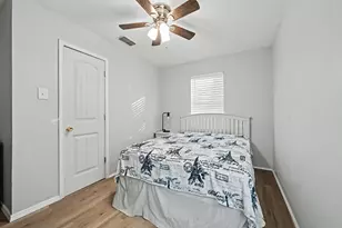 762 Oak Leaf Trail, East Tawakoni, TX 75472 - Photo 16