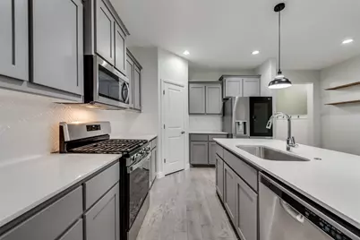 11109 Rockchapel Drive, Fort Worth, TX 76052 - Photo 10