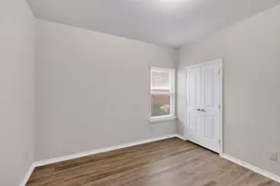 9505 Cypress Lake Dr, Fort Worth, TX 76036 - Photo 8