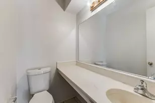 2023 Court Pl, Garland, TX 75041 - Photo 8