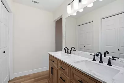 1215 Bradley Drive, Cleburne, TX 76033 - Photo 22