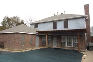 2070 Arena Dr, Lewisville, TX 75067 - Photo 20