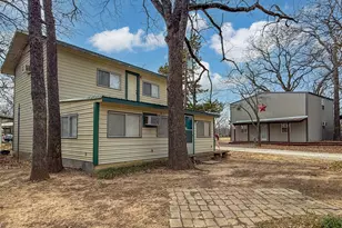 301 Cedar Point Cir, Gordonville, TX 76245 - Photo 26