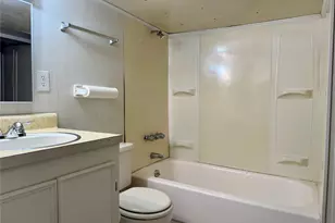 301 Cedar Point Cir, Gordonville, TX 76245 - Photo 10