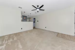 1133 Day Dream Dr, Fort Worth, TX 76052 - Photo 12