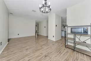 1133 Day Dream Dr, Fort Worth, TX 76052 - Photo 8