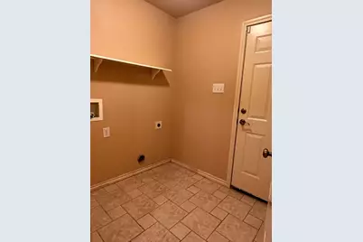 10001 Hilltop Drive, Cleburne, TX 76033 - Photo 20