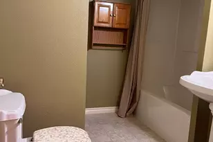 10001 Hill Top Dr, Cleburne, TX 76033 - Photo 12