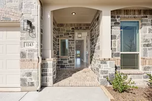 1143 Dove Hvn Dr, Justin, TX 76247 - Photo 4