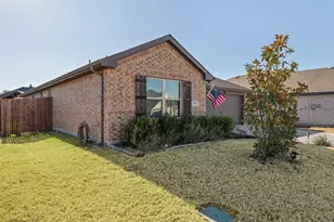 312 Paloma St, Weatherford, TX 76087 - Photo 2