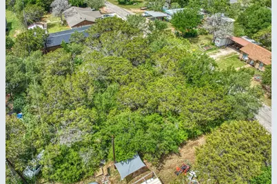 2721 Walnut Street, Granbury, TX 76048 - Photo 8