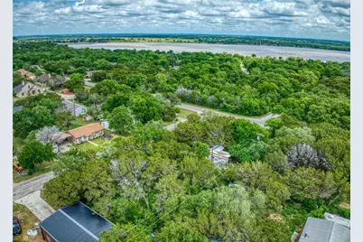 2721 Walnut Street, Granbury, TX 76048 - Photo 6