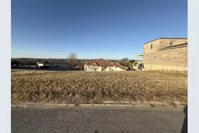 7705 Lakeview Circle, Fort Worth, TX 76179 - Photo 2