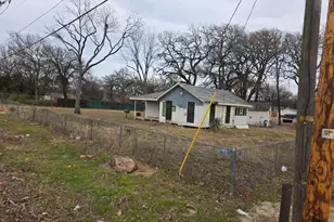 3422 S Peachtree Rd, Balch Springs, TX 75180 - Photo 6