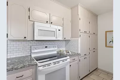 1105 Springdale Road, Bedford, TX 76021 - Photo 18