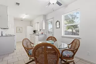 1105 Springdale Rd, Bedford, TX 76021 - Photo 12