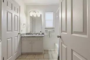 1105 Springdale Rd, Bedford, TX 76021 - Photo 24