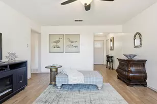 1105 Springdale Rd, Bedford, TX 76021 - Photo 10