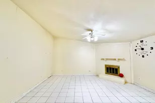 2406 Jo Lyn Ln, Arlington, TX 76014 - Photo 4