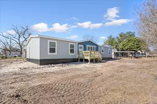 201 N Carpenter St, Mart, TX 76664 - Photo 26