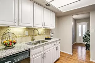 136 W Way Dr, Allen, TX 75002 - Photo 2