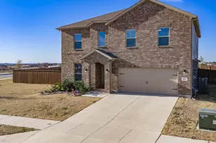 186 Dogwood Ave, Rhome, TX 76078 - Photo 34