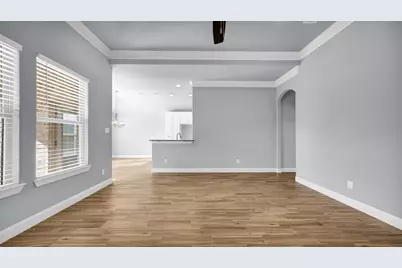 924 E 5th Street, Springtown, TX 76082 - Photo 12