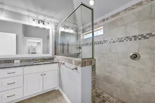 924 E 5th St, Springtown, TX 76082 - Photo 28