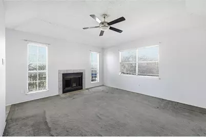 2910 Penny Lane, Euless, TX 76039 - Photo 6