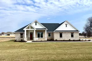 104 Cattleman Dr, Poolville, TX 76487 - Photo 1