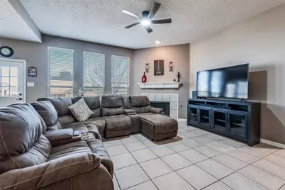 4017 Breckenridge Court, The Colony, TX 75056 - Photo 6