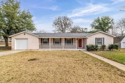 351 Santa Fe Drive, Woodway, TX 76712 - Photo 1