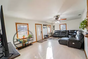 206 E 2nd St, Breckenridge, TX 76424 - Photo 6