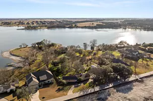 139 Lakeshore Dr, Waxahachie, TX 75165 - Photo 40