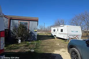 9321 Sallys Wy, Alvarado, TX 76009 - Photo 20