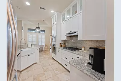 625 Palo Duro Drive, Hurst, TX 76054 - Photo 10