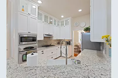 625 Palo Duro Drive, Hurst, TX 76054 - Photo 8