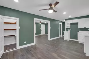 611 W College St, Jacksboro, TX 76458 - Photo 12