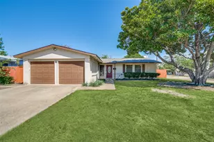 900 Wateka Way, Richardson, TX 75080 - Photo 1