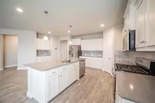 744 Shepperton Wy, Fort Worth, TX 76247 - Photo 4