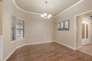 133 Springhill Dr, Hurst, TX 76054 - Photo 4