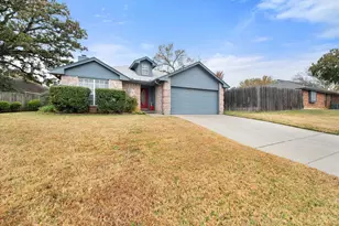 5724 Autumn Wheat Trail, Arlington, TX 76017 - Photo 2