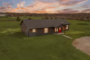 6129 Co Rd 319B, Terrell, TX 75161 - Photo 2