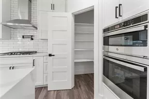 1638 Garden Dr, Dallas, TX 75215 - Photo 8